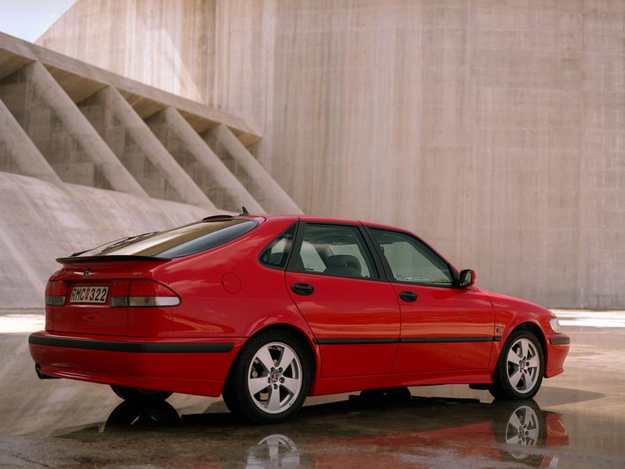  Saab 9-3 Aero 1999 года  (фото 43 из 43)